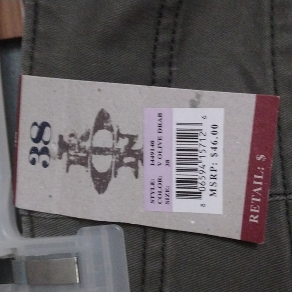 NWT IRON JEANS cargo shorts size 38 - Picture 3 of 4